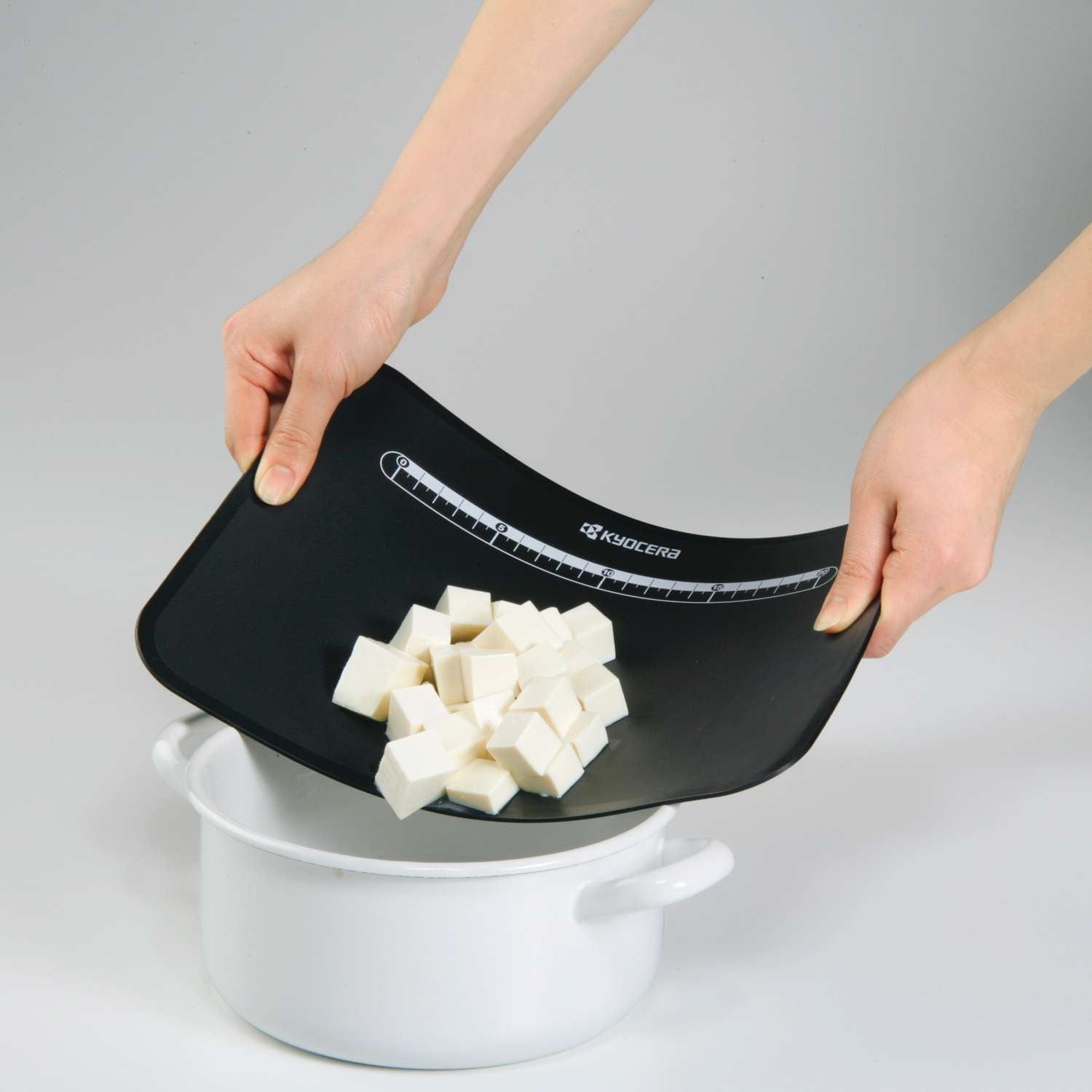 KYOCERA | Schneidunterlage, FLEXIBLE, schwarz, 37 x