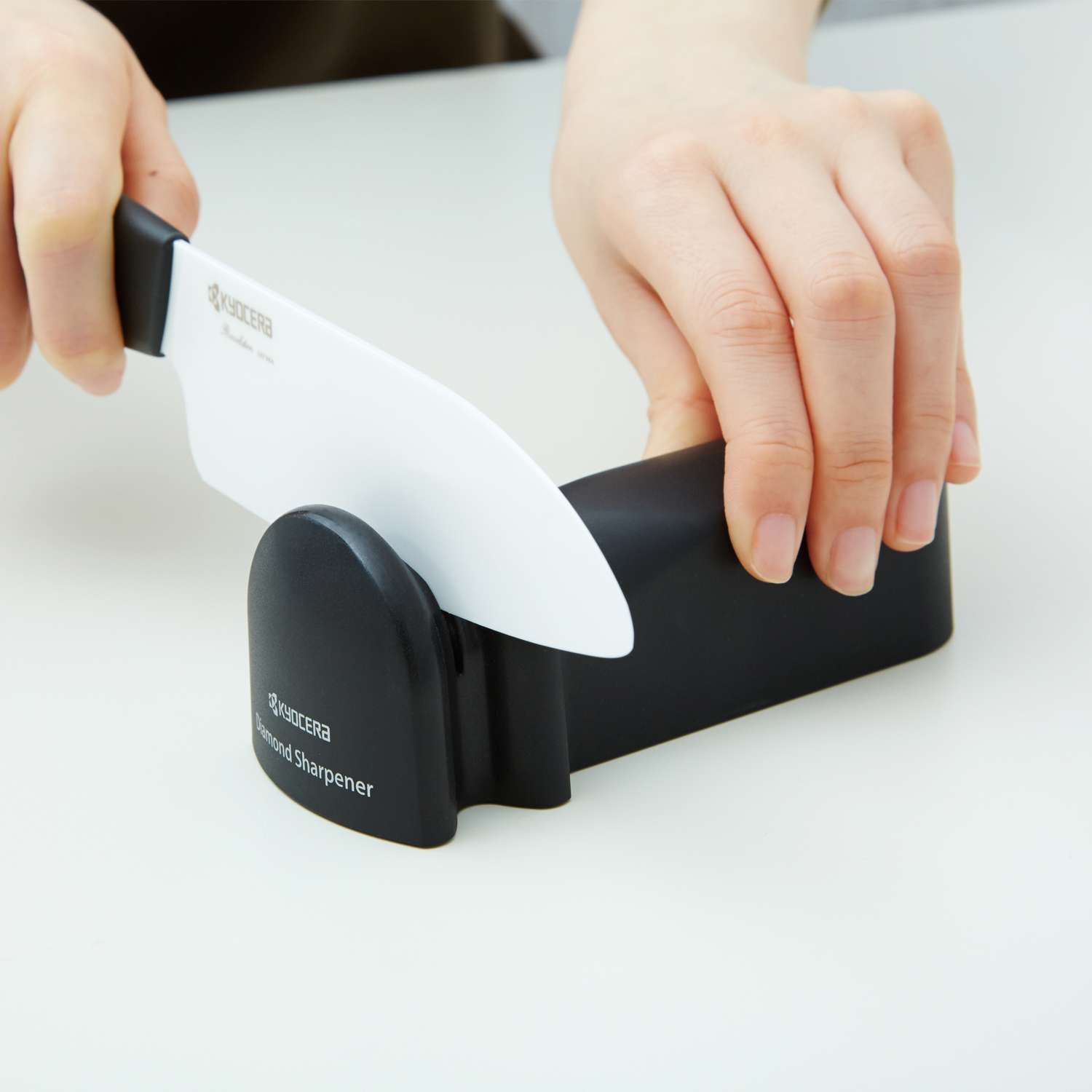 KYOCERA | Messerschärfer, schwarz, Kunststoff, Diam