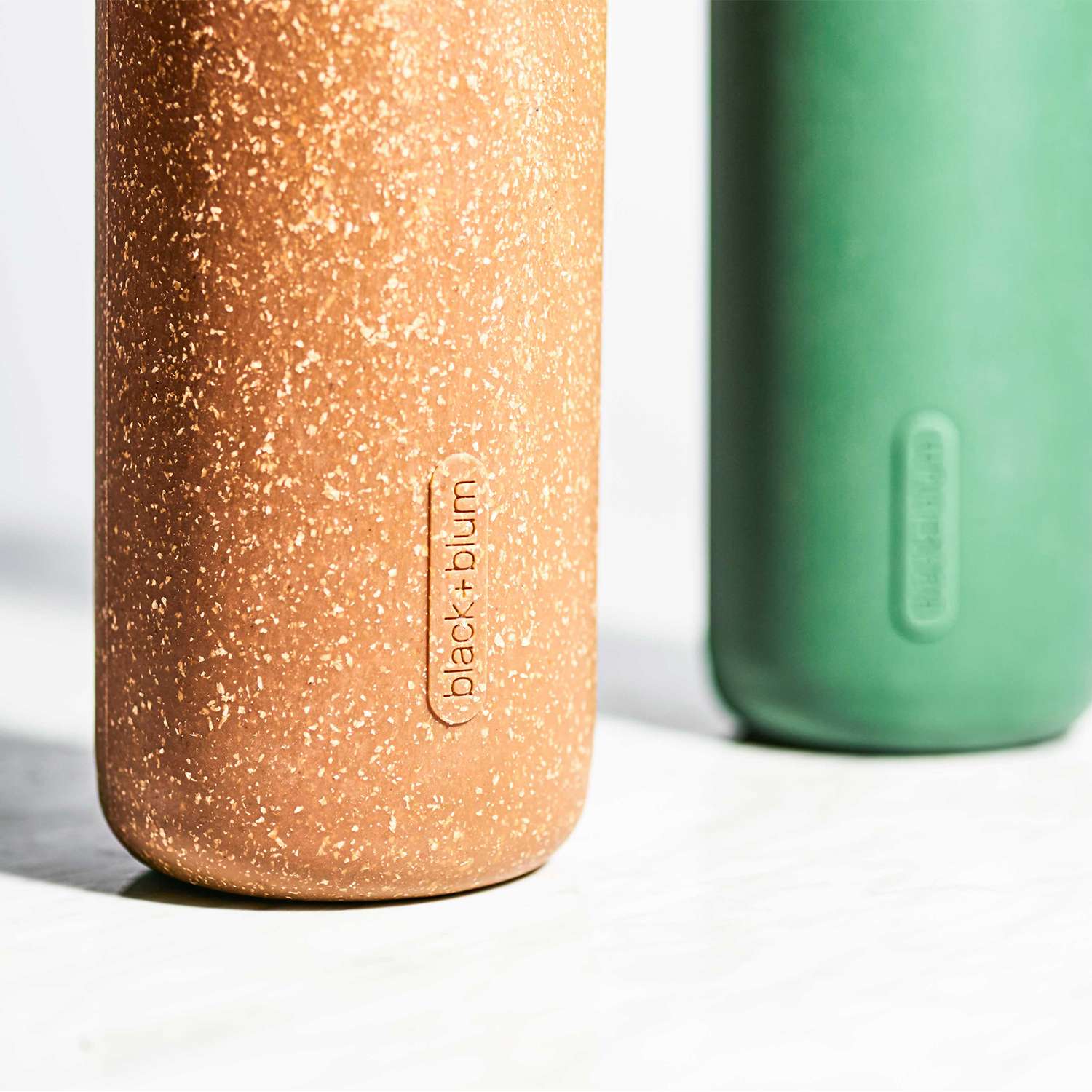BLACK+BLUM | Trinkflasche, TO-GO GLAS, ozean, 600 m